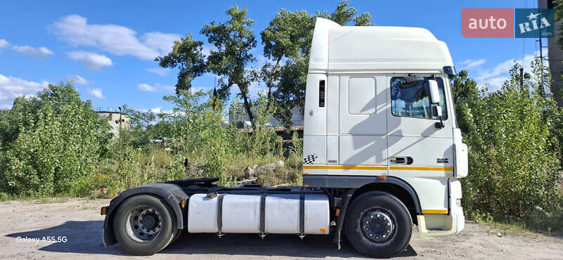 Тягач DAF 95 2003 в Киеве