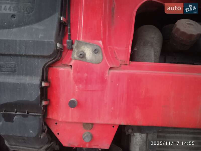 Тягач DAF 95 2003 в Харькове