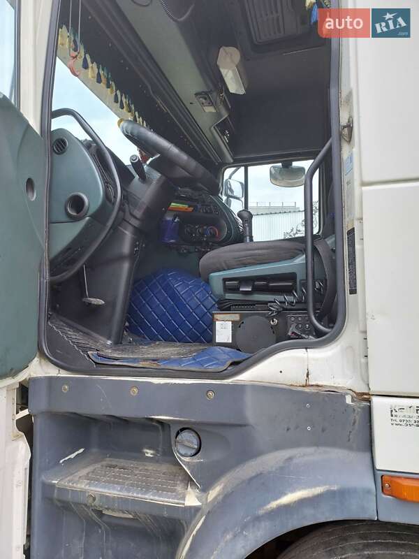 Вантажний фургон DAF 95 2004 в Хмельницькому