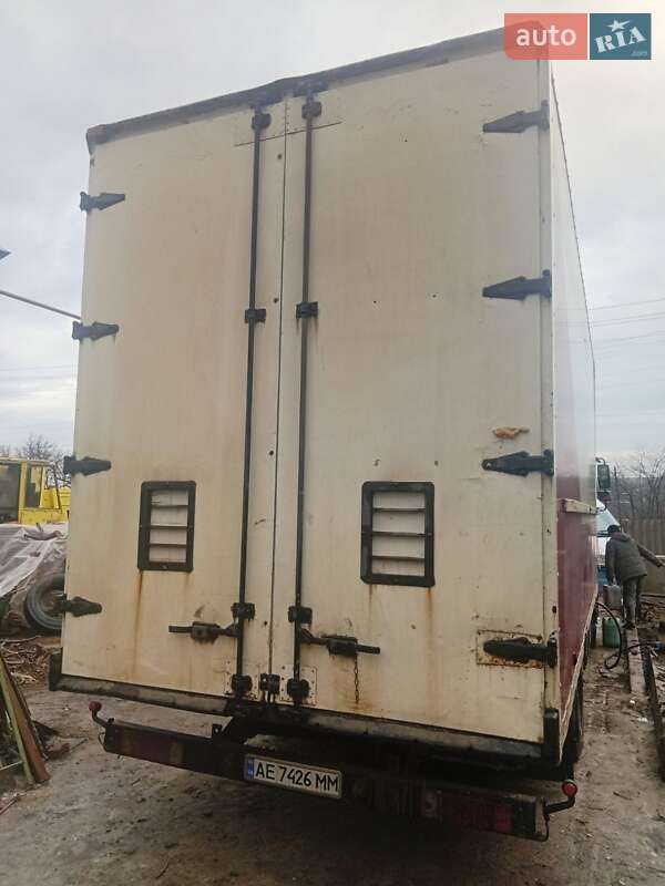 Грузовой фургон DAF 95 1995 в Днепре