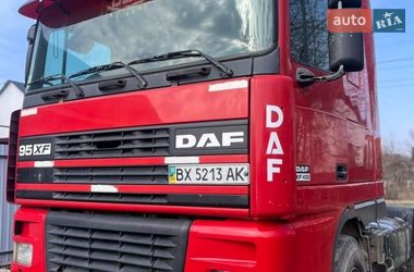 Тягач DAF 95 1999 в Каменец-Подольском