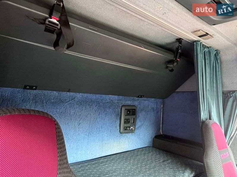 Тягач DAF 95 1999 в Каменец-Подольском
