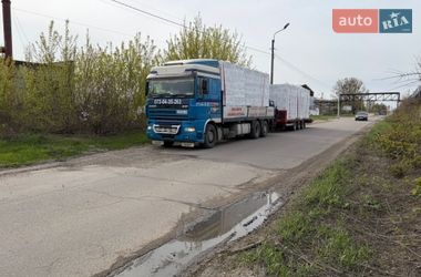 Кран-маніпулятор DAF 95 2005 в Києві Кран-маніпулятор DAF 95 2005 в Києві