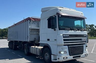 Зерновоз DAF 95 2005 в Дніпрі