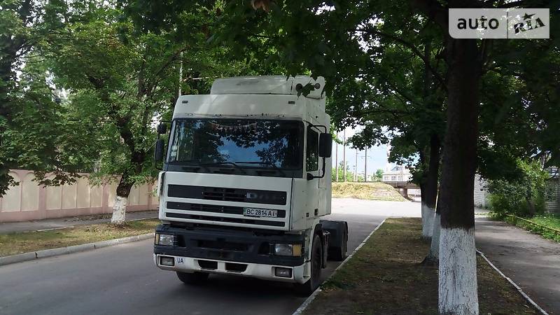 Тягач DAF ATI 1997 в Львове