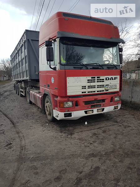 Тягач DAF ATI 1998 в Лохвиці