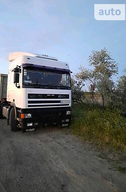 Тягач DAF ATI 1997 в Вознесенске