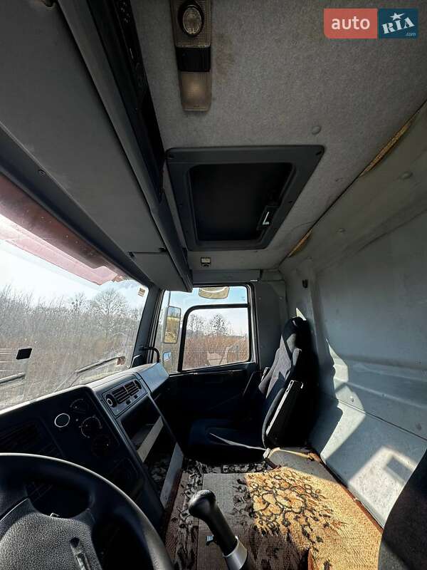 Борт DAF CF 75 2001 в Стрию