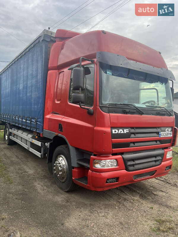 Тентований DAF CF 75 2002 в Києві