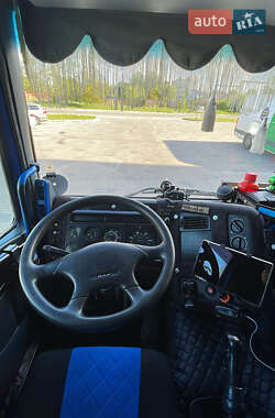 Тентований DAF CF 75 1998 в 