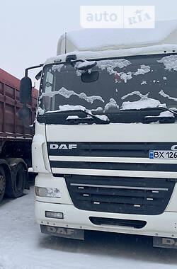 Тягач DAF CF 85 2011 в Кам'янець-Подільському