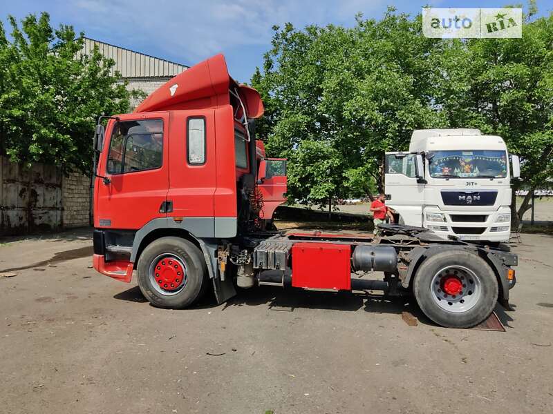 Тягач DAF CF 85 2001 в Новой Одессе