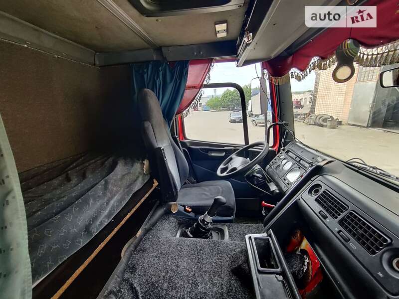 Тягач DAF CF 85 2001 в Новой Одессе