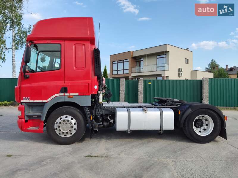 Тягач DAF CF 85 2011 в Славуте