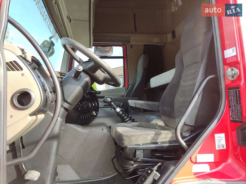 Тягач DAF CF 85 2011 в Славуте