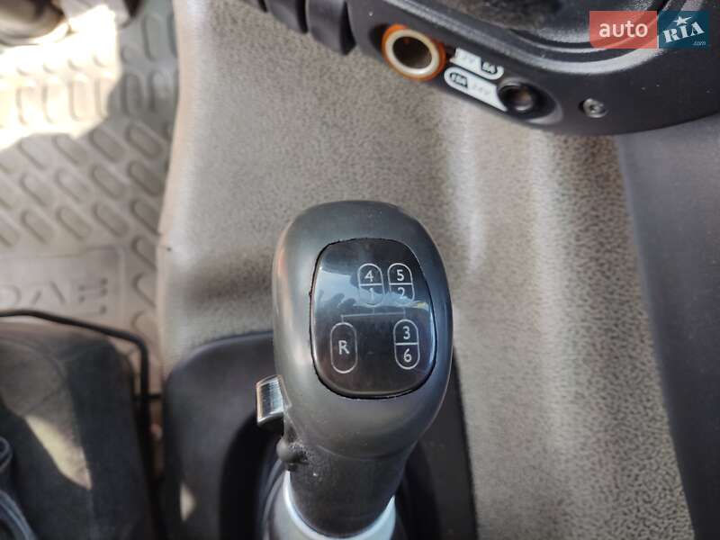 Тягач DAF CF 85 2011 в Славуте