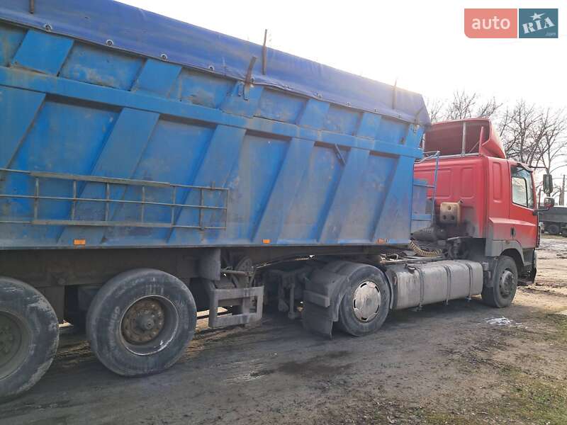 Тягач DAF CF 85 2003 в Покровском