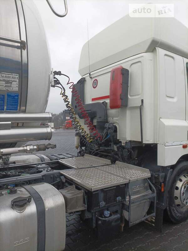 Тягач DAF CF 85 2011 в Чернівцях