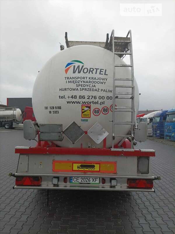 Тягач DAF CF 85 2011 в Чернівцях