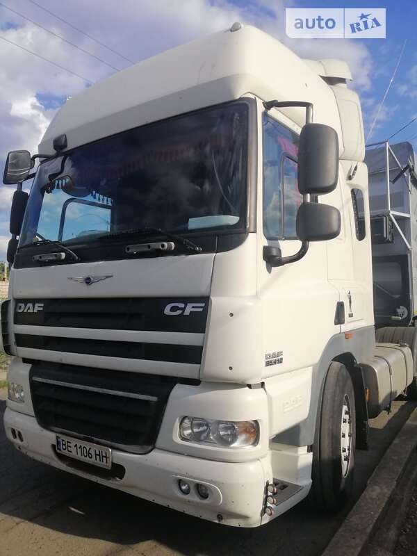 Тягач DAF CF 85 2008 в Витовском районе