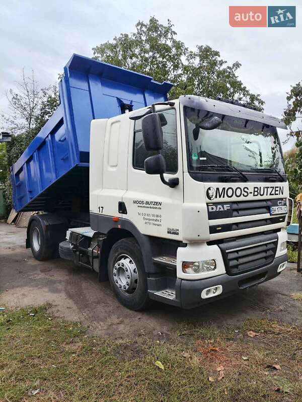 Самосвал DAF CF 85 2011 в Киеве