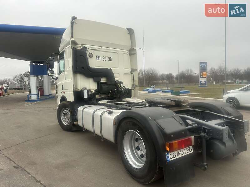 Тягач DAF CF 85 2011 в Прилуках