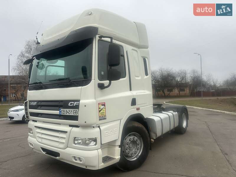 Тягач DAF CF 85 2011 в Прилуках
