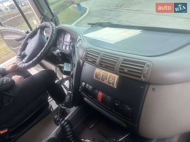 Тягач DAF CF 85 2011 в Прилуках