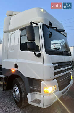 Тягач DAF CF 85 2013 в Костополе