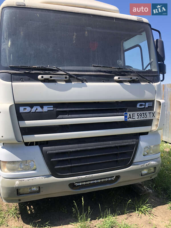 Тягач DAF CF 85 2006 в 