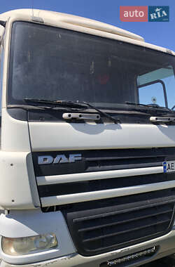 Тягач DAF CF 85 2006 в 