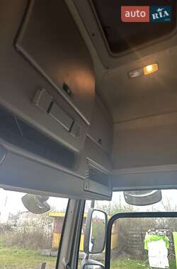 Тягач DAF CF 85 2011 в 