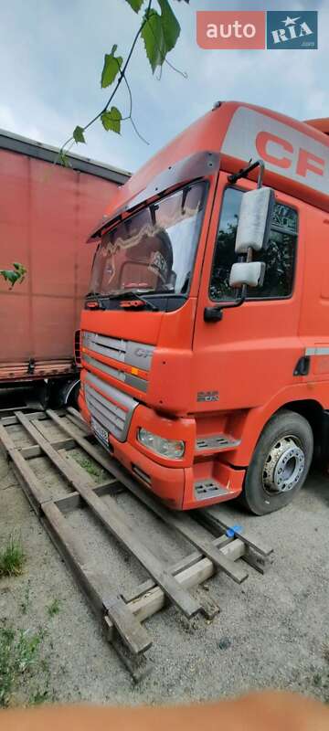 Тягач DAF CF 85 2007 в Кременчуці фото 2 Тягач DAF CF 85 2007 в Кременчуці