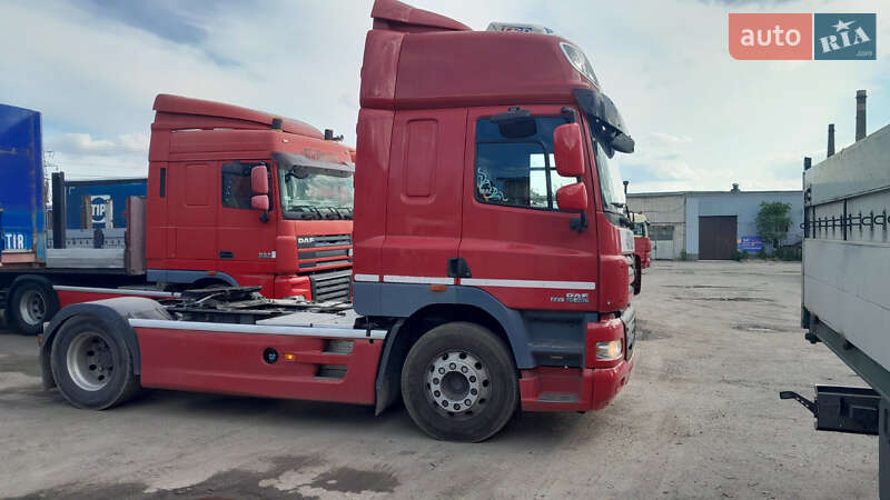Тягач DAF CF 85 2011 в Днепре фото 2 Тягач DAF CF 85 2011 в Днепре