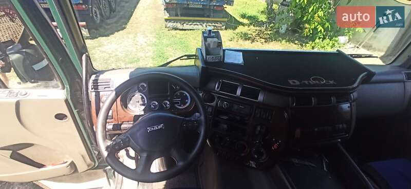 Тягач DAF CF 85 2009 в Борщеве