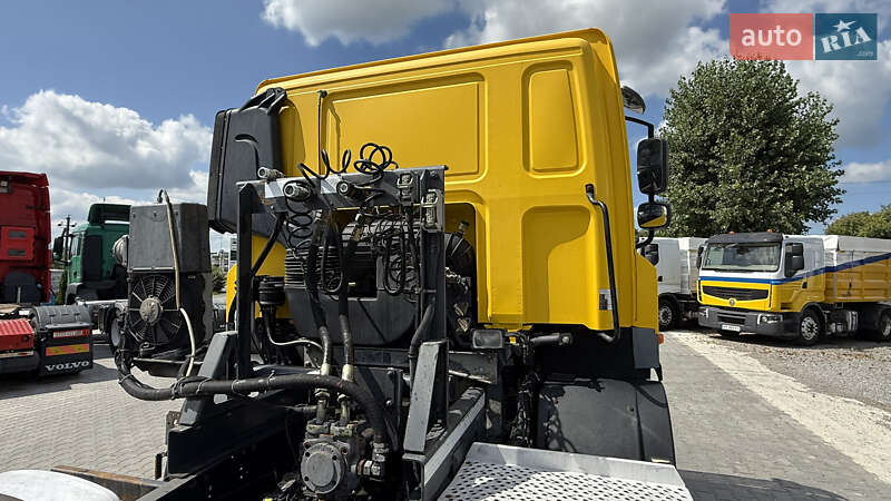 Тягач DAF CF 85 2011 в Виннице