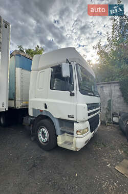 Тягач DAF CF 85 2004 в 