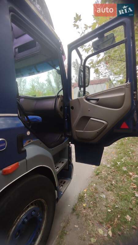 Тягач DAF CF 85 2009 в Запорожье