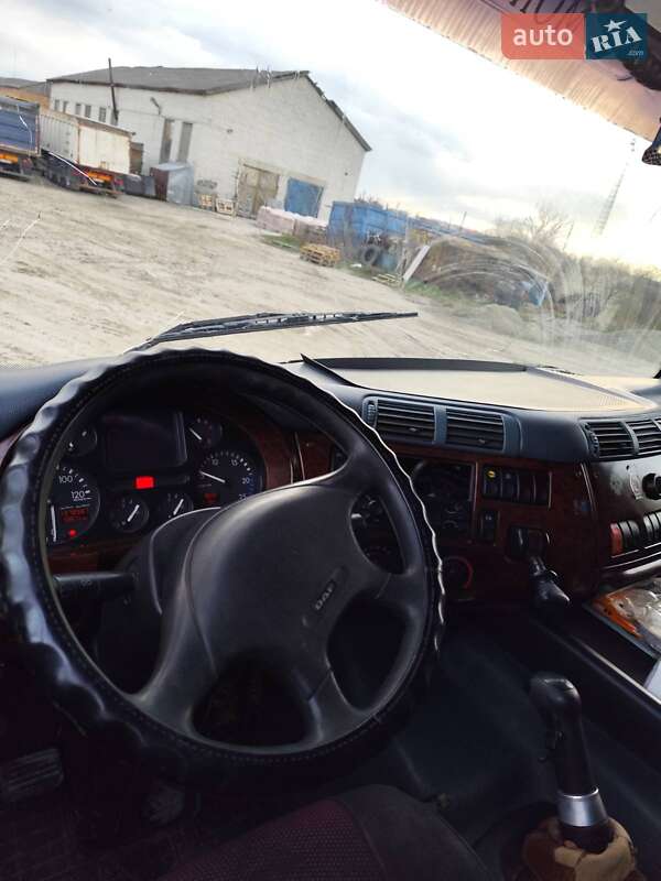 Тягач DAF CF 85 2005 в Радехові