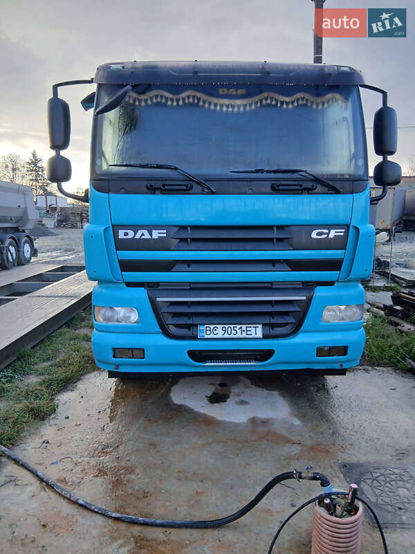Самосвал DAF CF 85 2011 в Львове