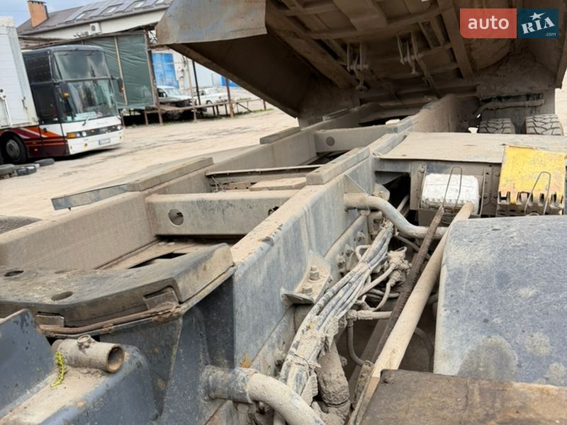 Самосвал DAF CF 85 2006 в Львове