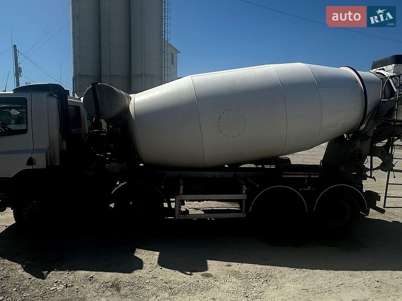 Бетономешалка (Миксер) DAF CF 85 2005 в Львове
