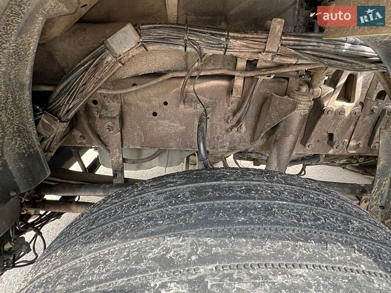 Самосвал DAF CF 85 2007 в Вараше