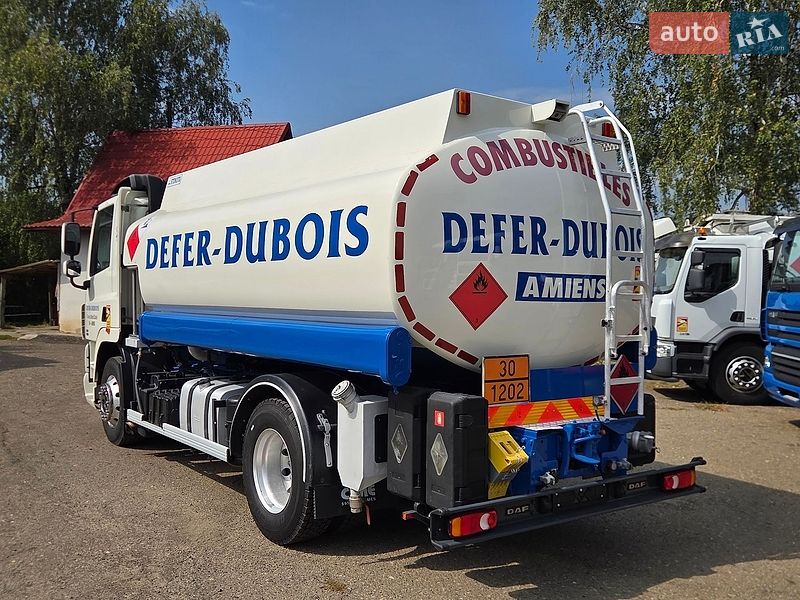 Бензовоз DAF CF 85 2009 в Черновцах