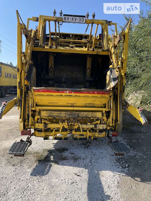 Мусоровоз DAF CF 2009 в Новомосковске