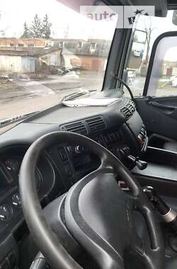 Тягач DAF CF 2006 в 