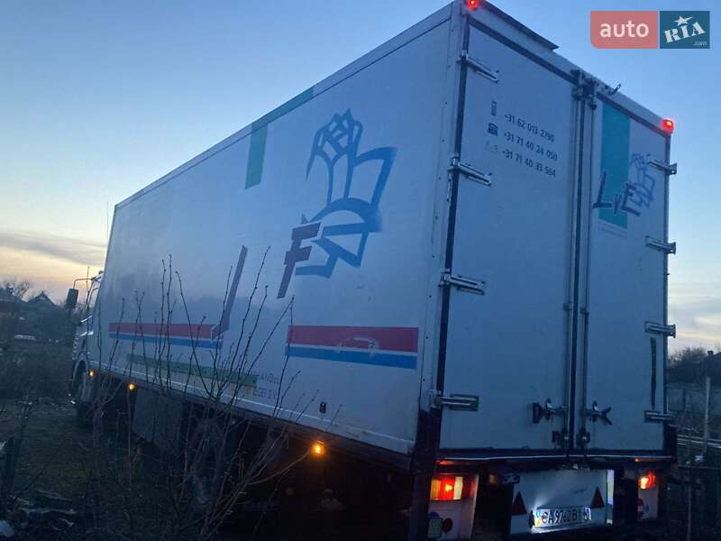 Грузовой фургон DAF CF 2002 в Черкассах