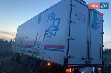 Грузовой фургон DAF CF 2002 в 