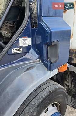 Грузовой фургон DAF CF 2003 в Запорожье