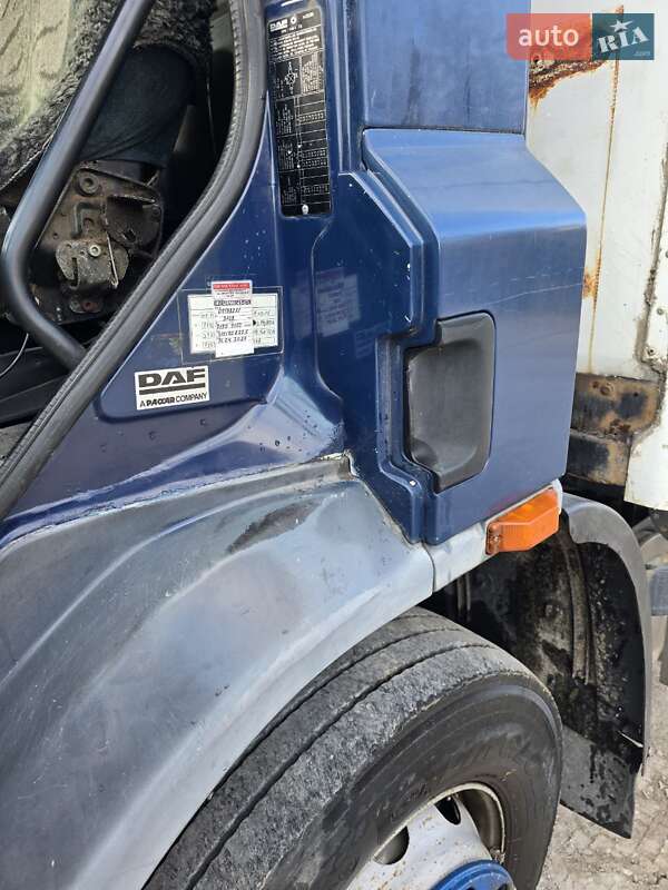 Грузовой фургон DAF CF 2003 в Запорожье
